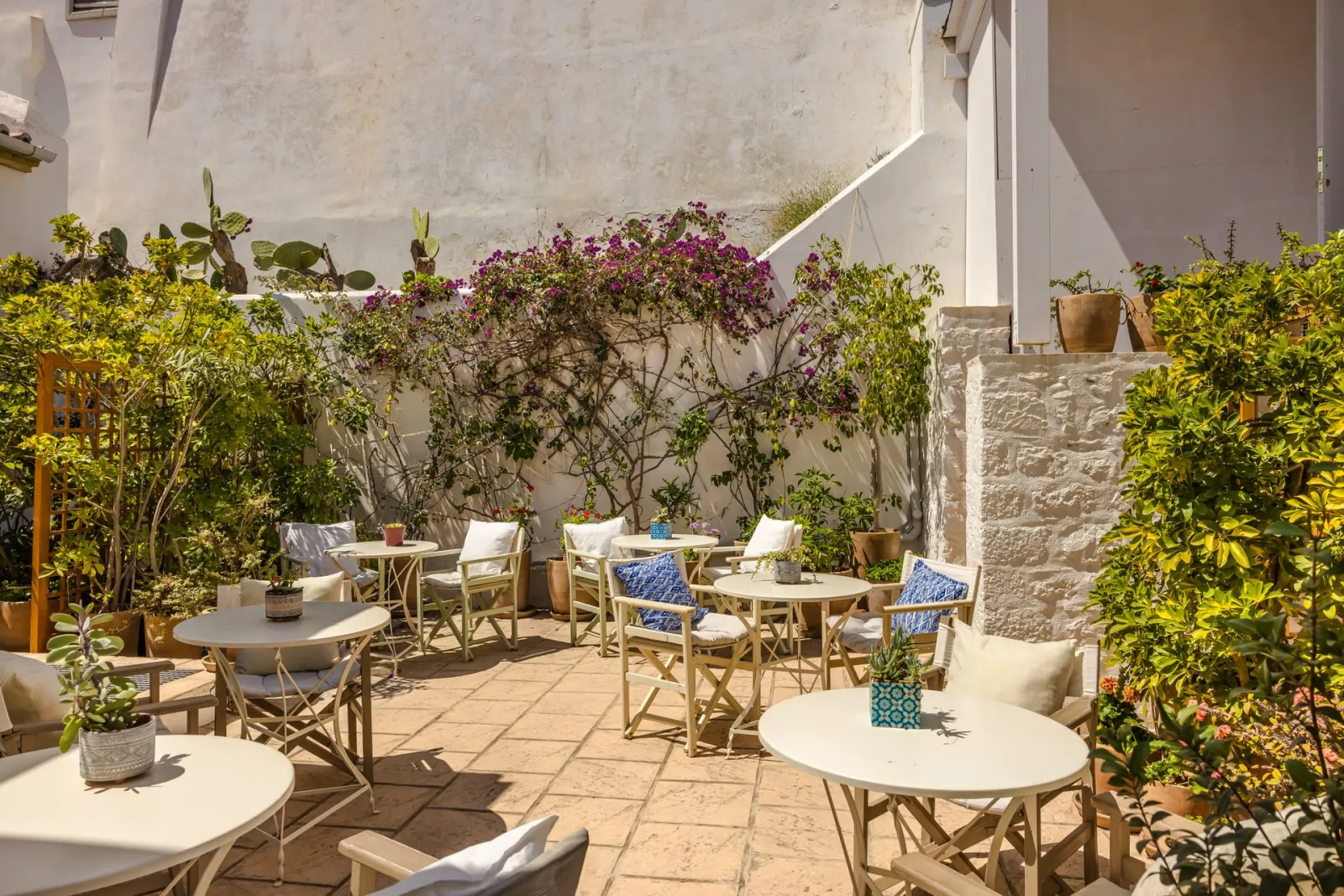 Hydra Hotel