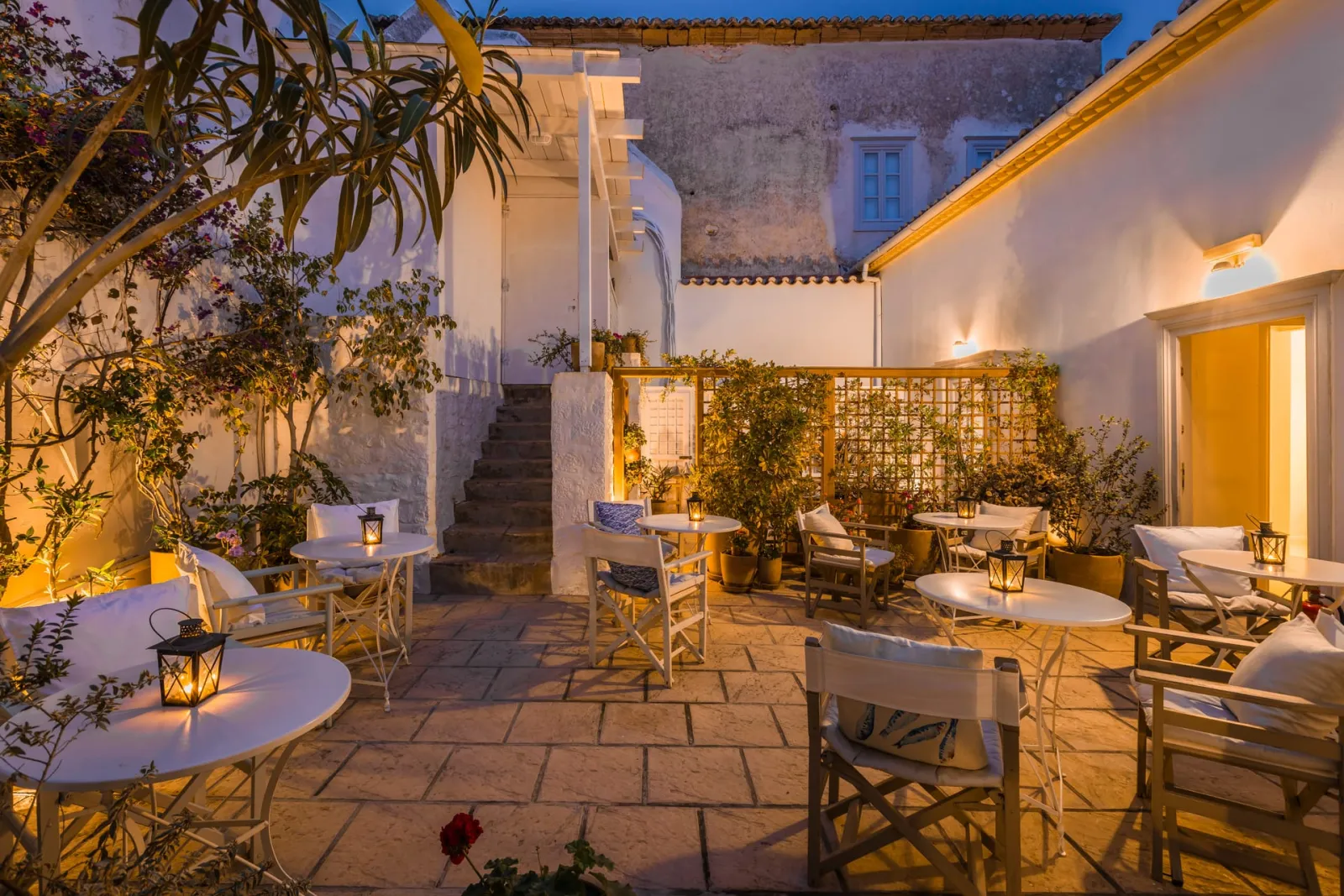 Hydra Hotel