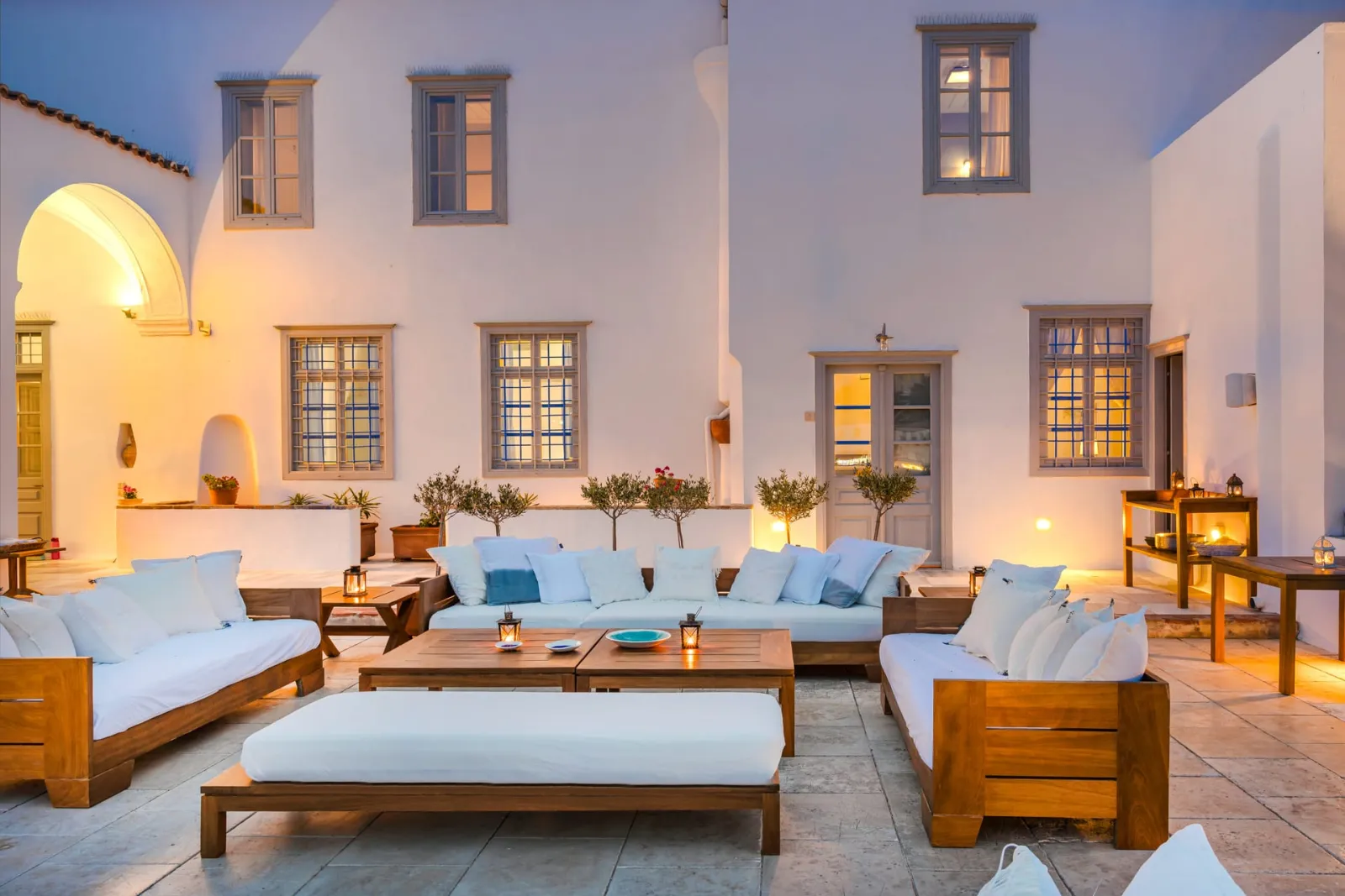 Hydrea Hotel