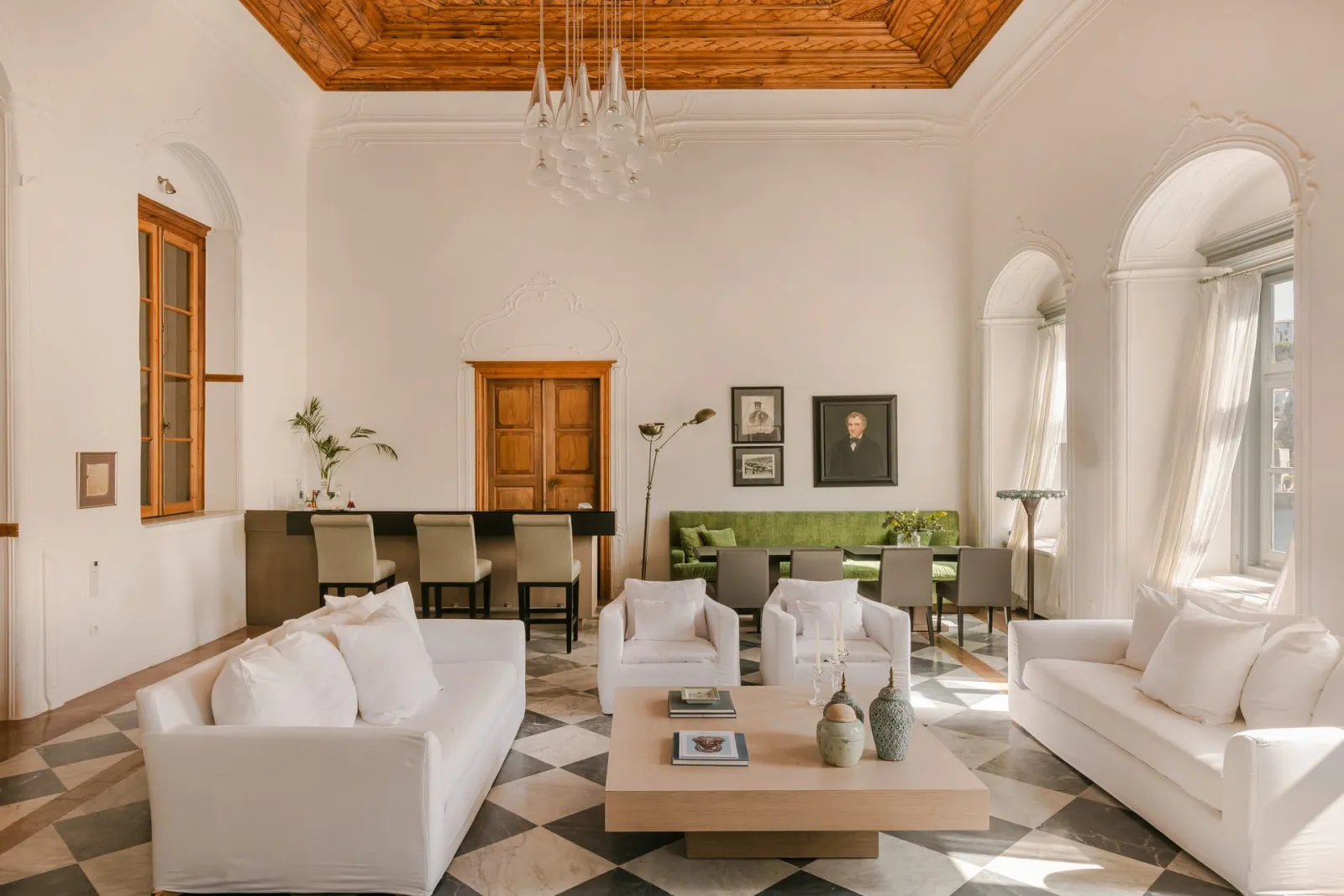 Hydrea Hotel