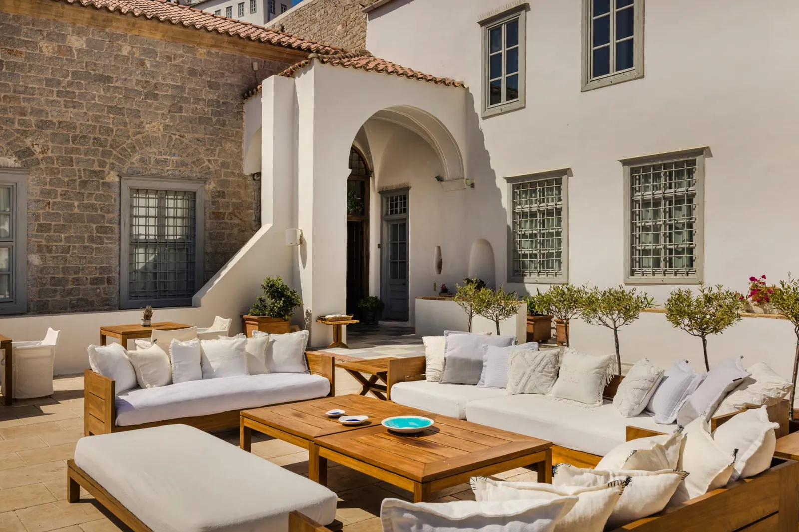 Hydrea Hotel