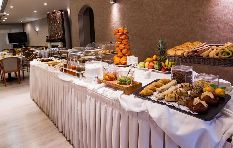 Ignatia Hotel***