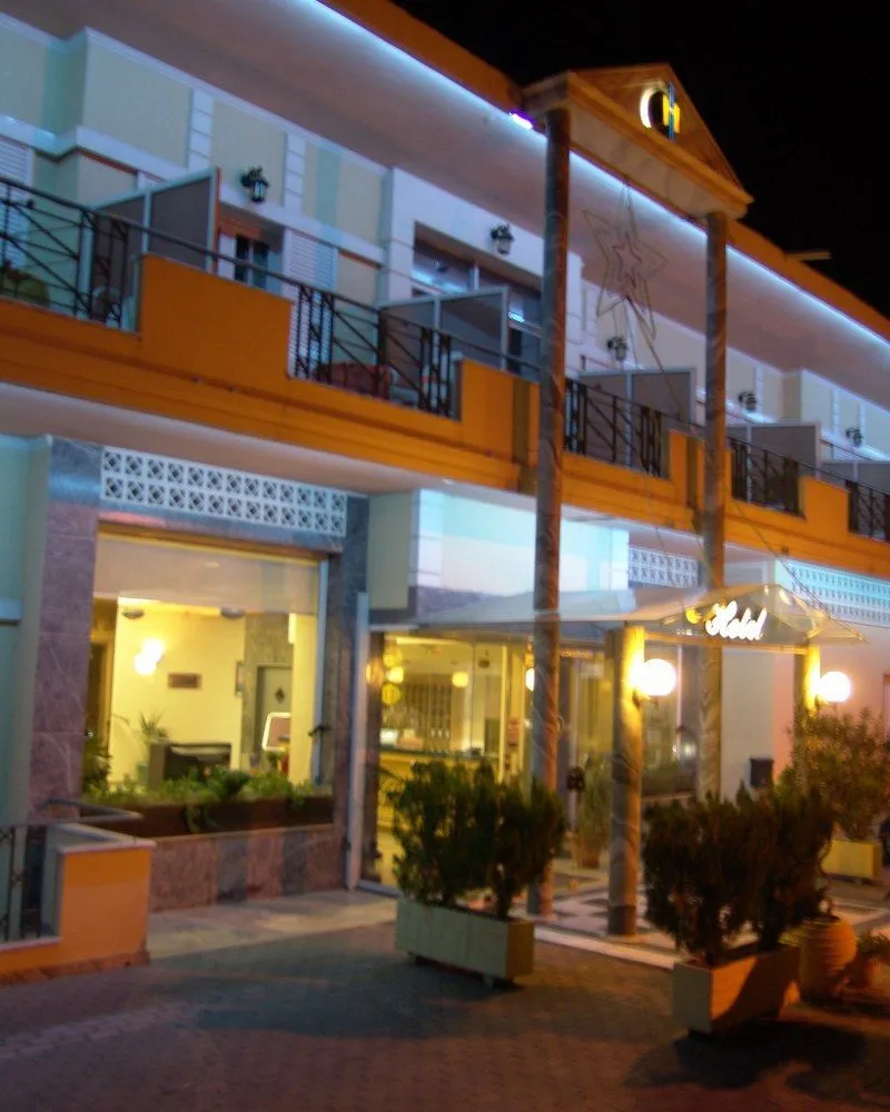Ignatia Hotel***