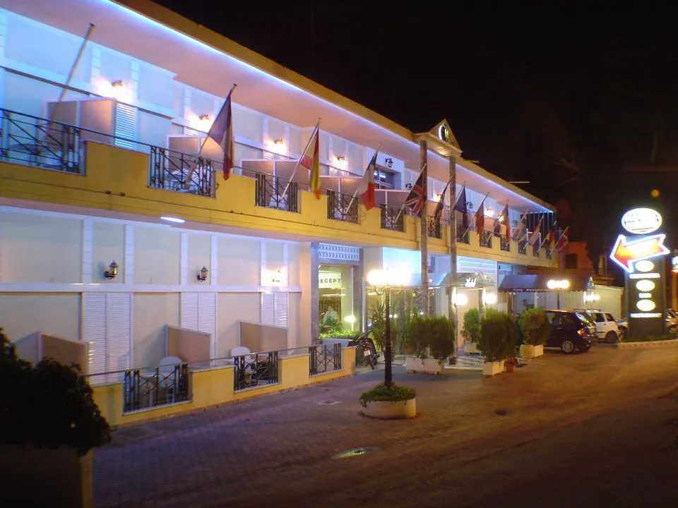 Ignatia Hotel***
