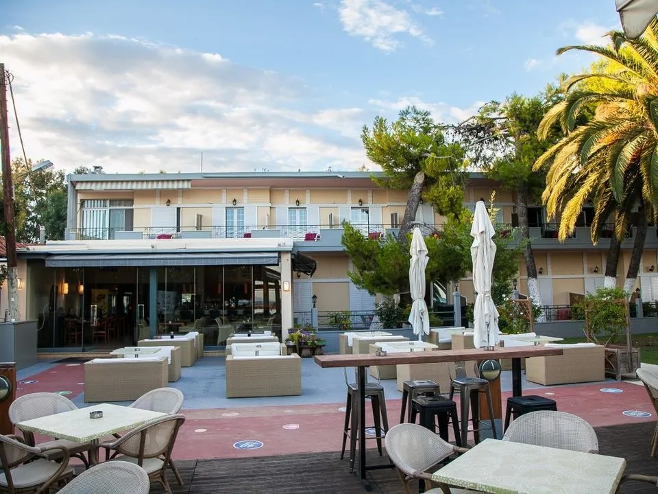 Ignatia Hotel***