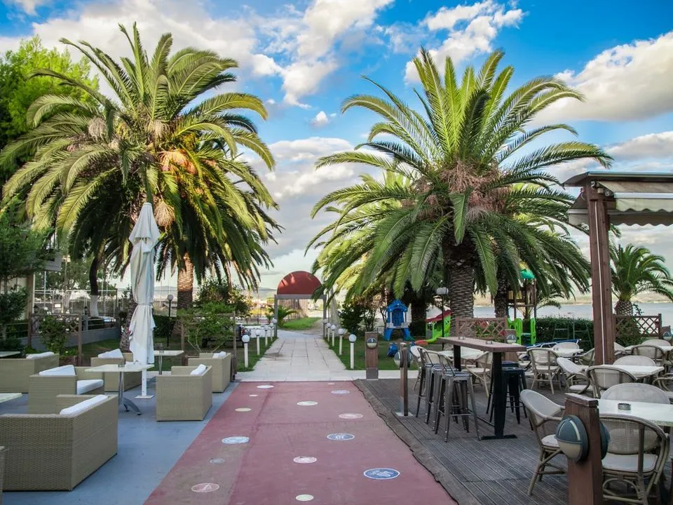 Ignatia Hotel***