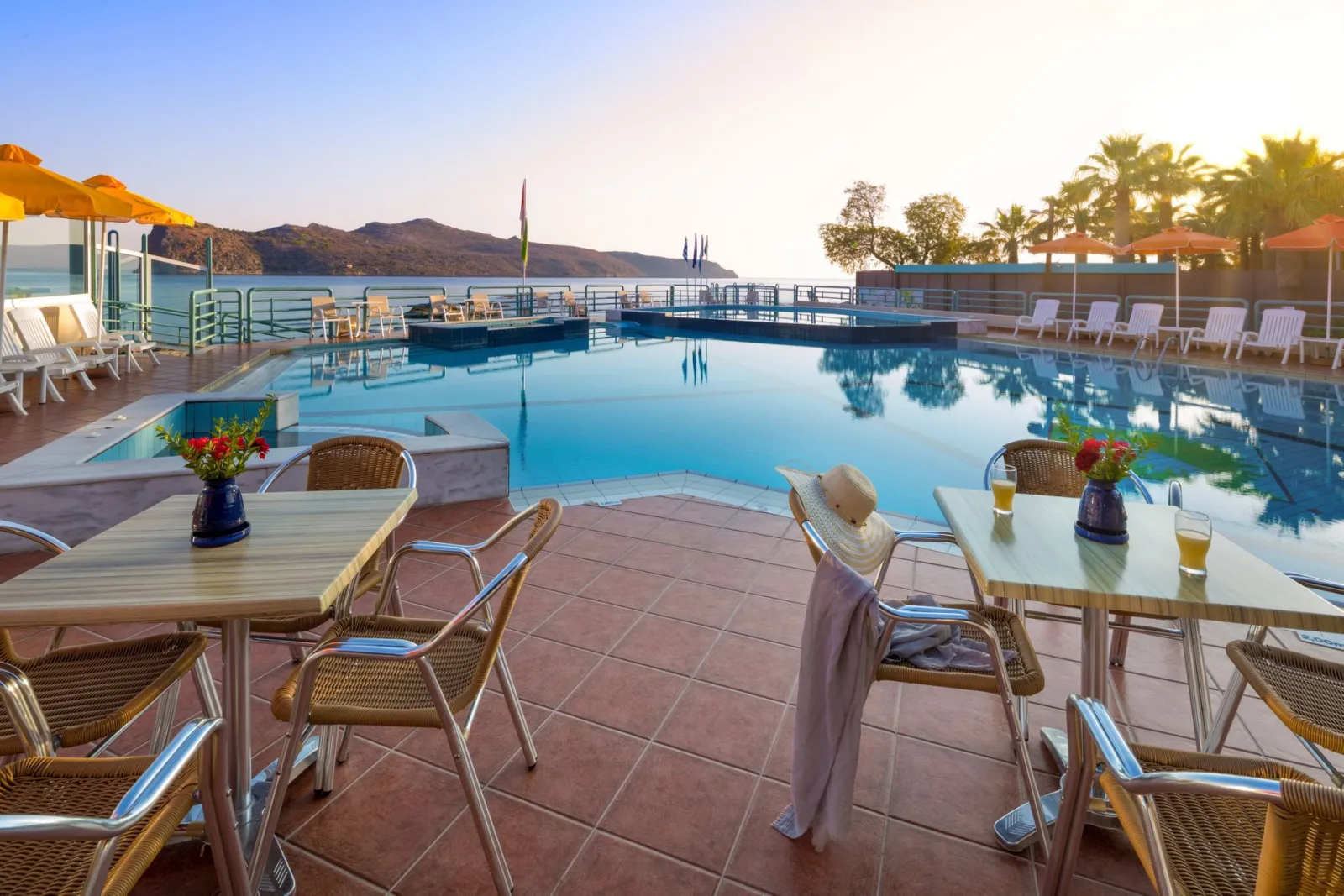 Ilianthos Village