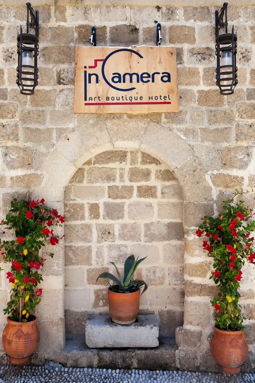 In Camera Art Boutique Hotel