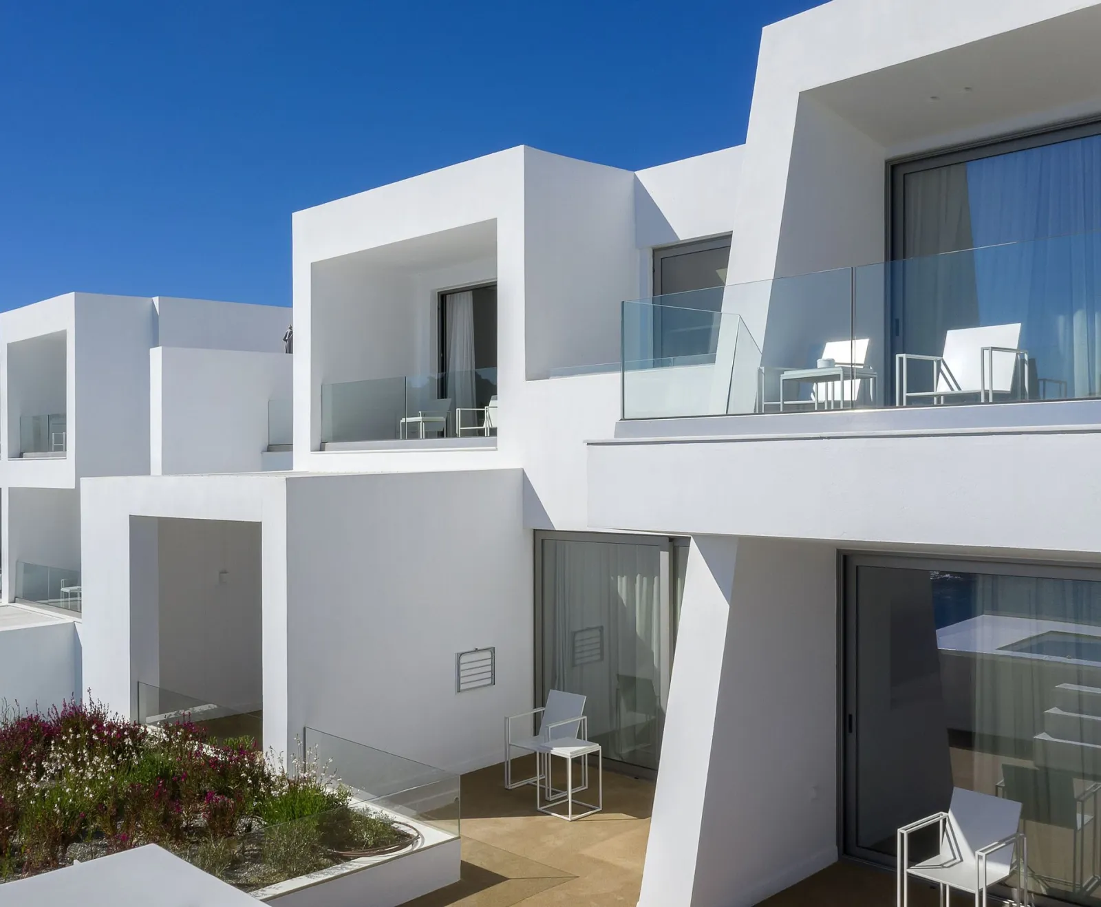 Balconies of 2nd floor (Infinity Suite) and 3rd floor (Superior Suite).