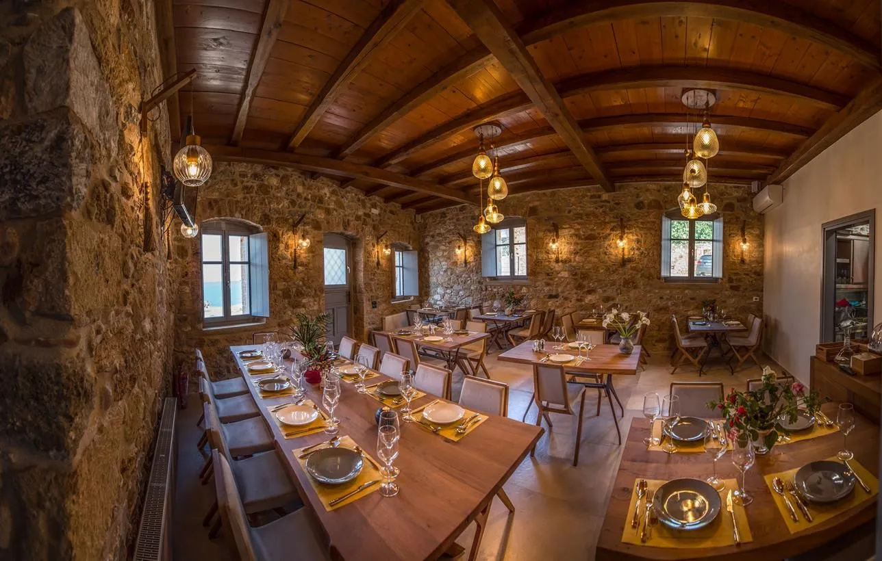 Ippola Boutique Hotel