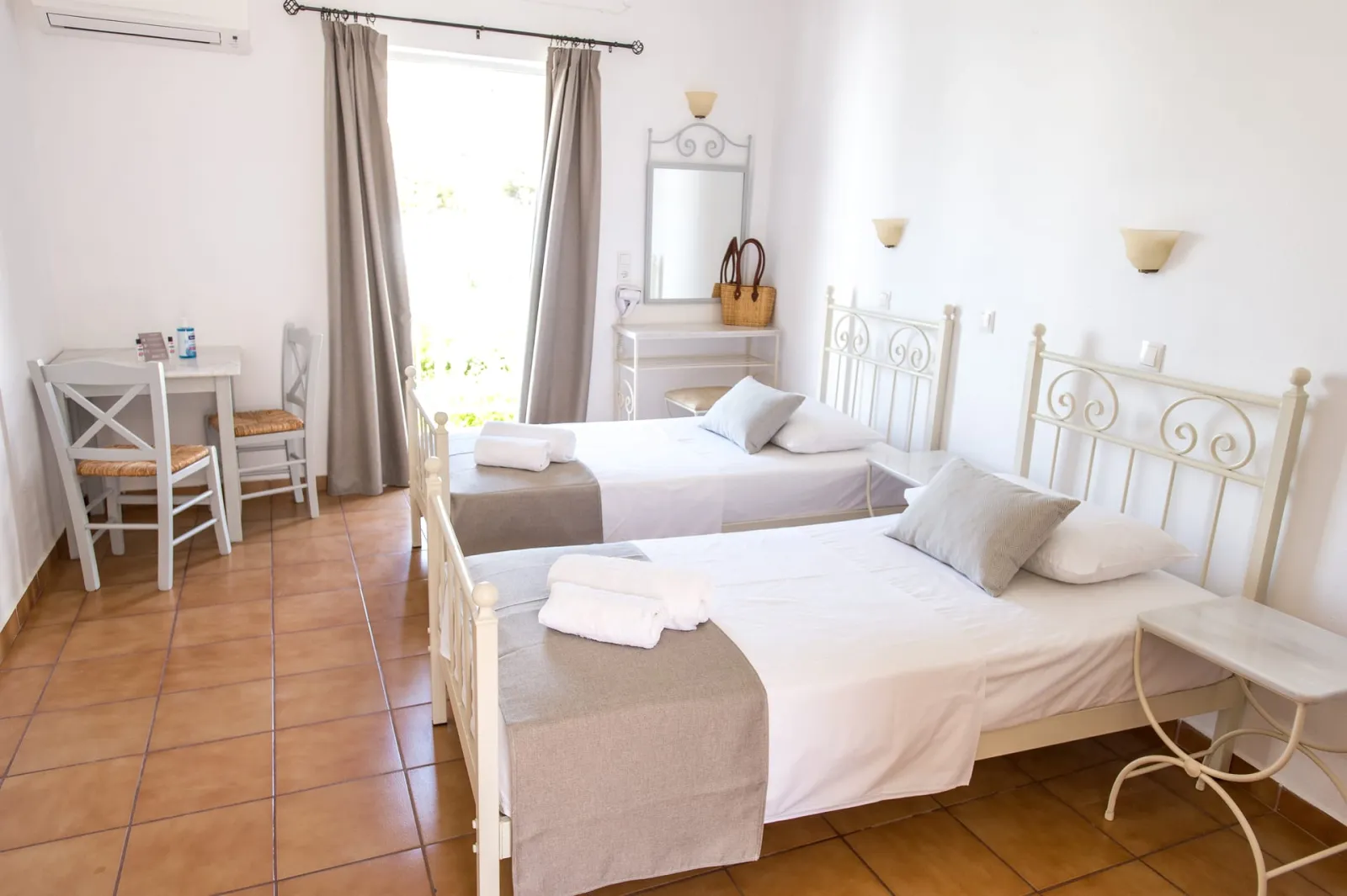 Joanna Apart - Hotel Patmos