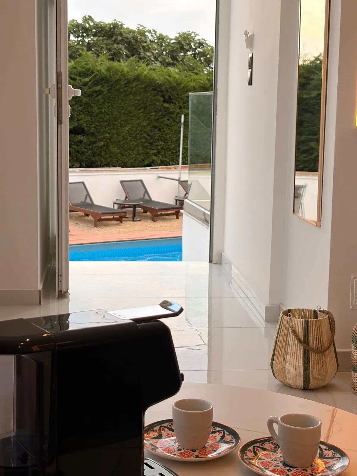 delux , if pool view