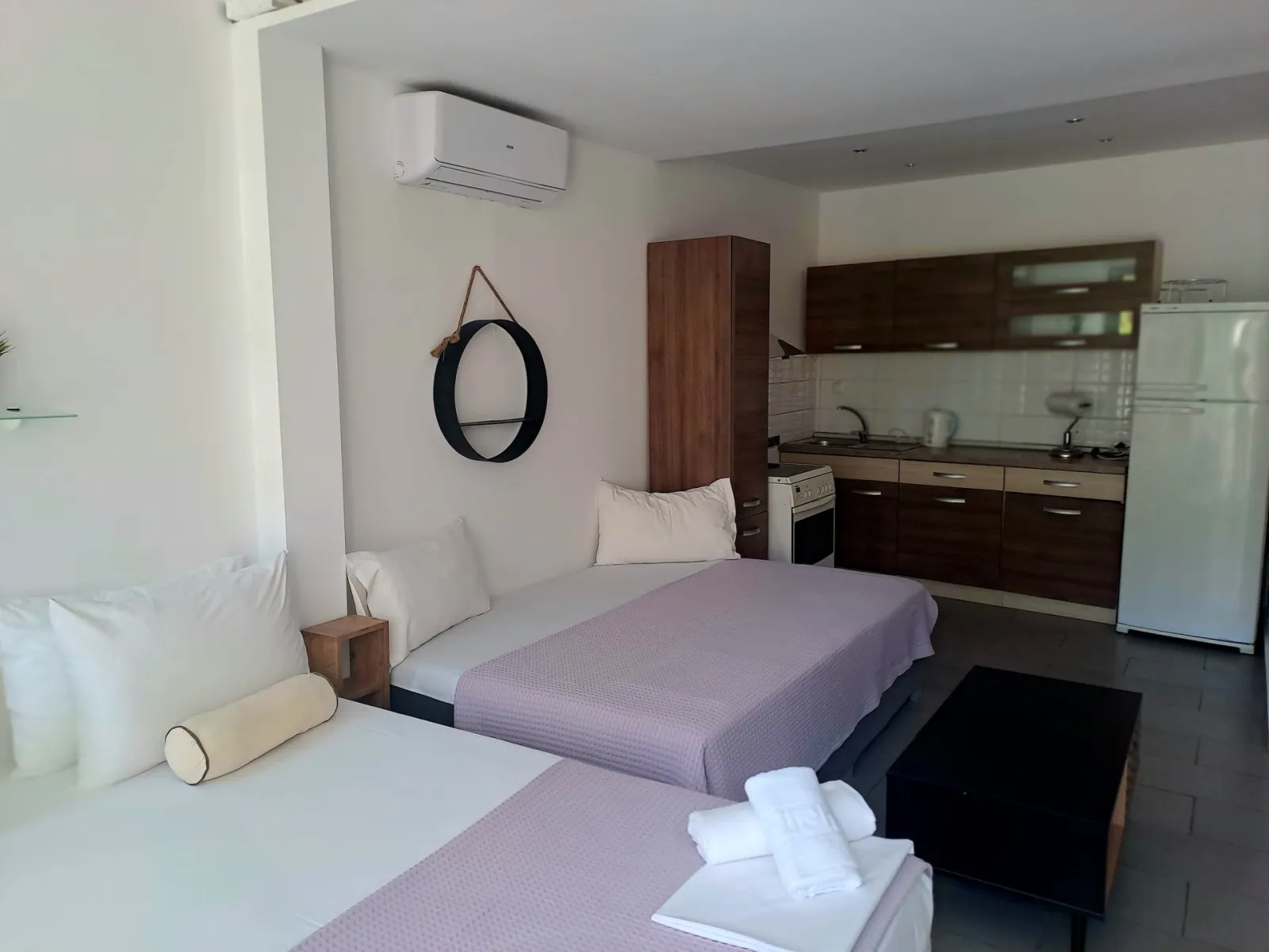 GARDN STUDIO FOR 2+2 , POOL SIDE