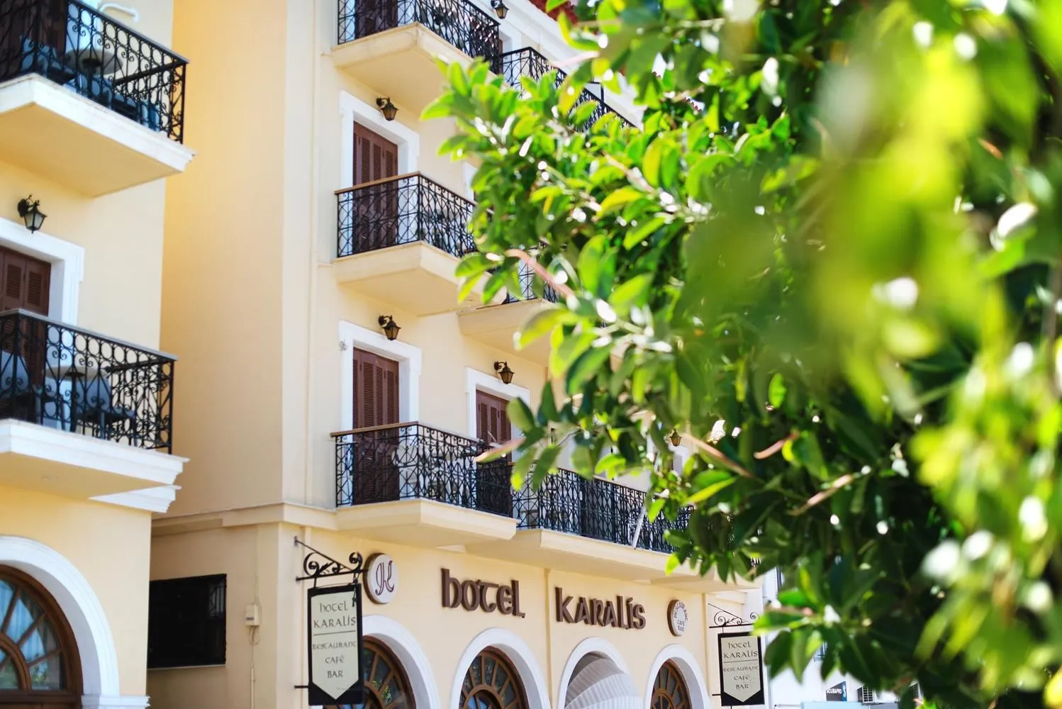 Karalis City Hotel & Spa