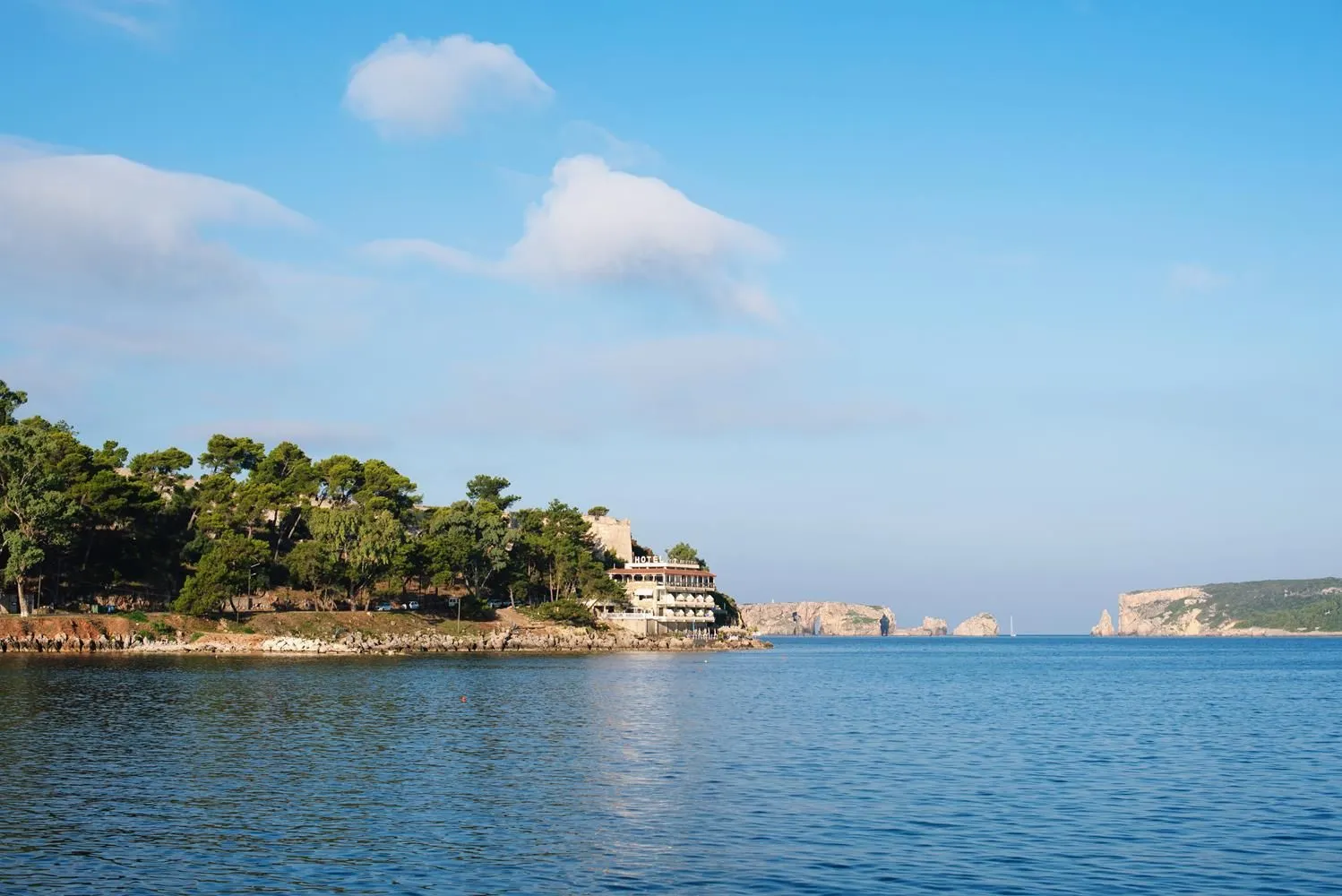 Karalis Beach Hotel
