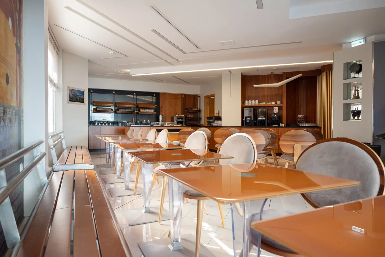 Buffet Area