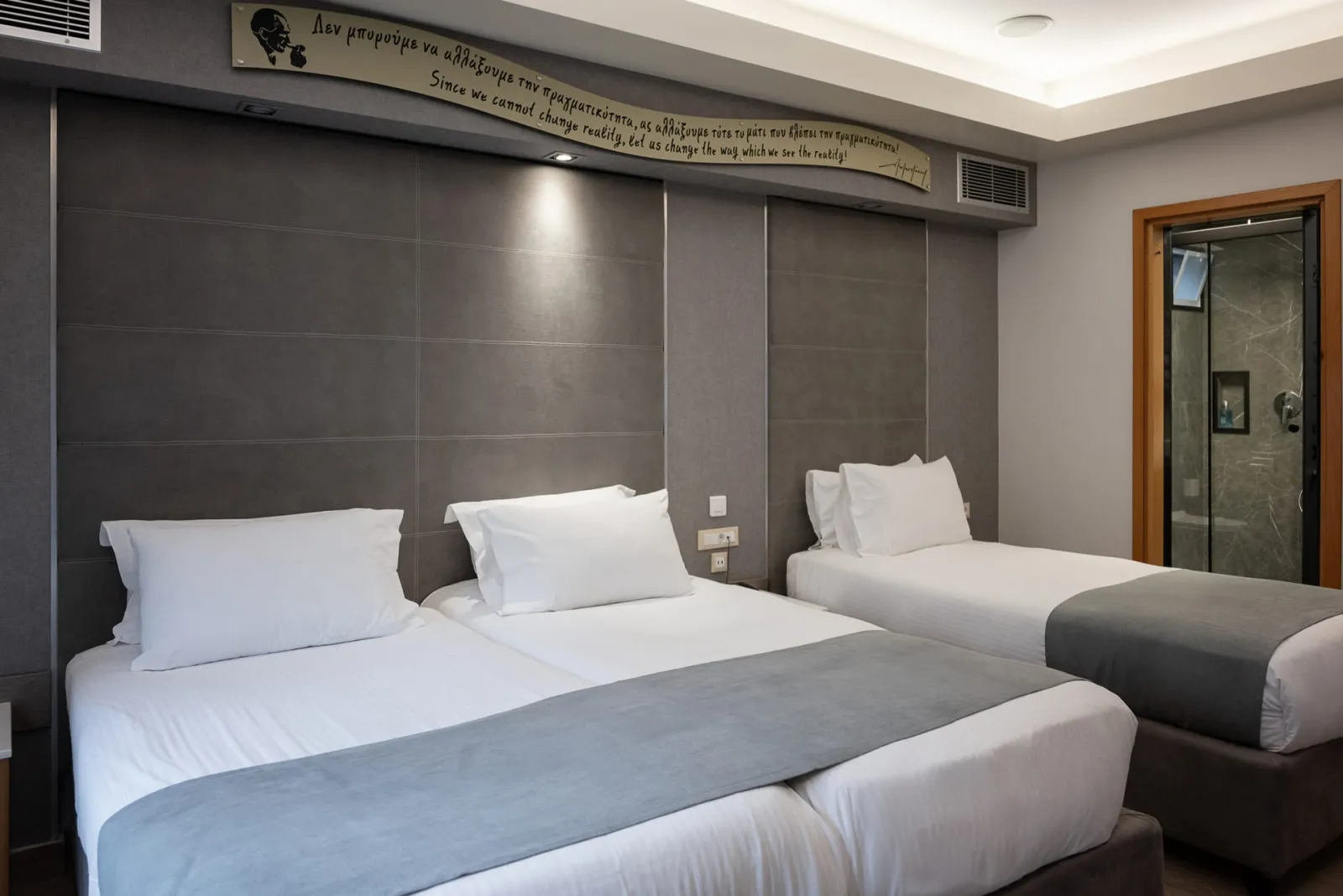 Triple Room