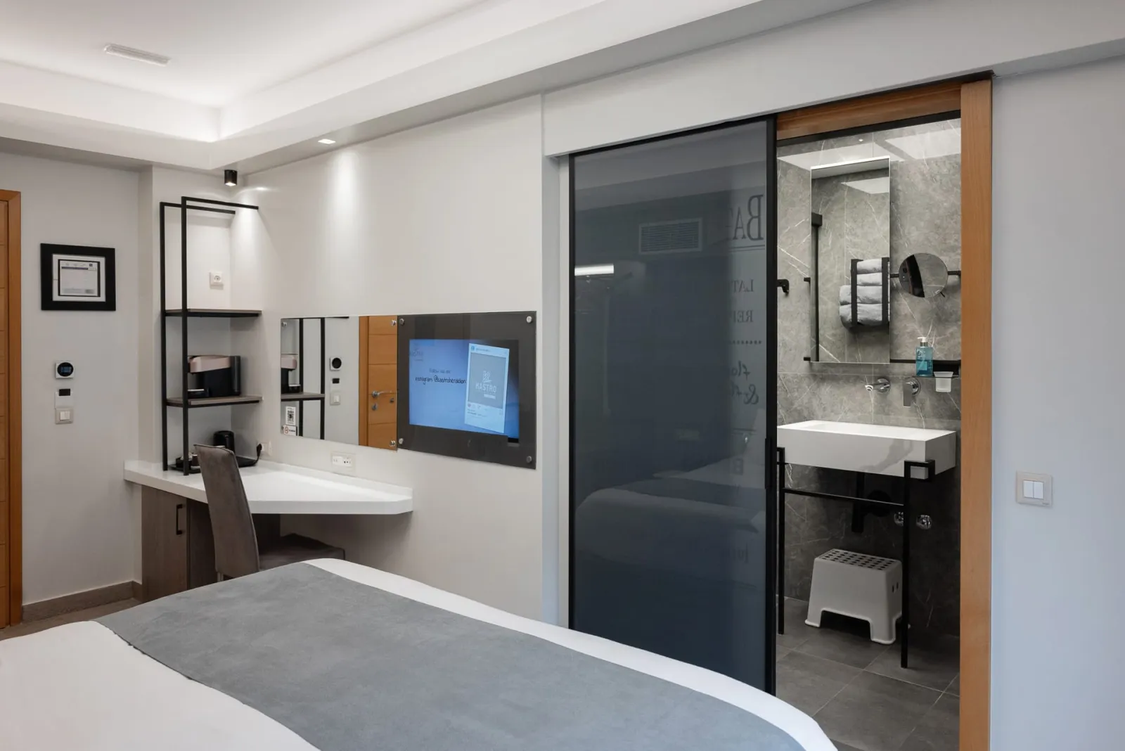 Double Bed Room
