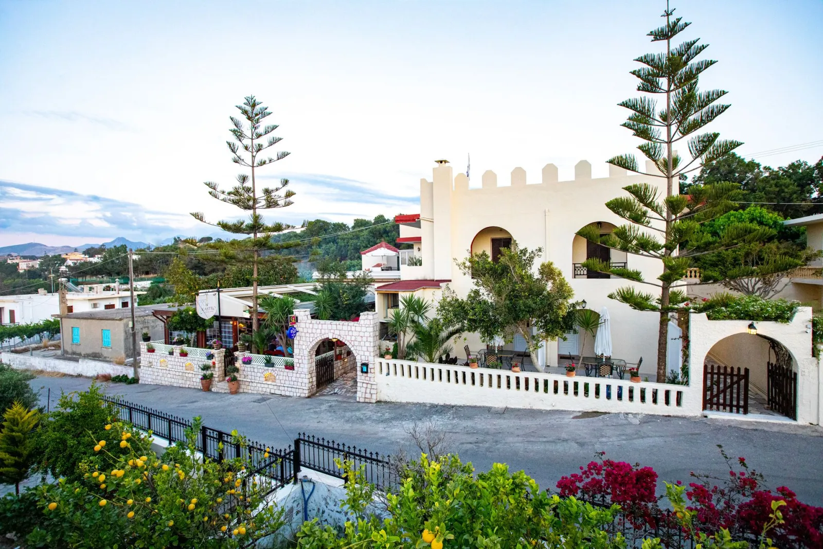 Kastro Apartments Crete