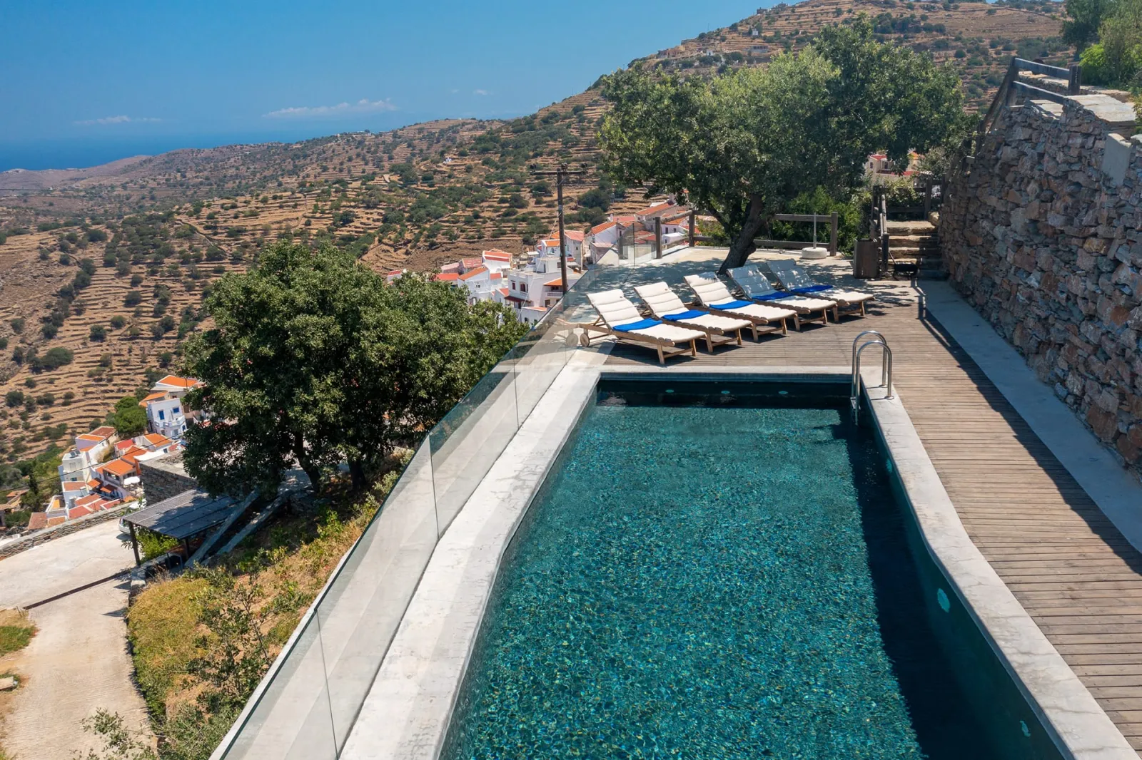 Kea Village Suites & Villas