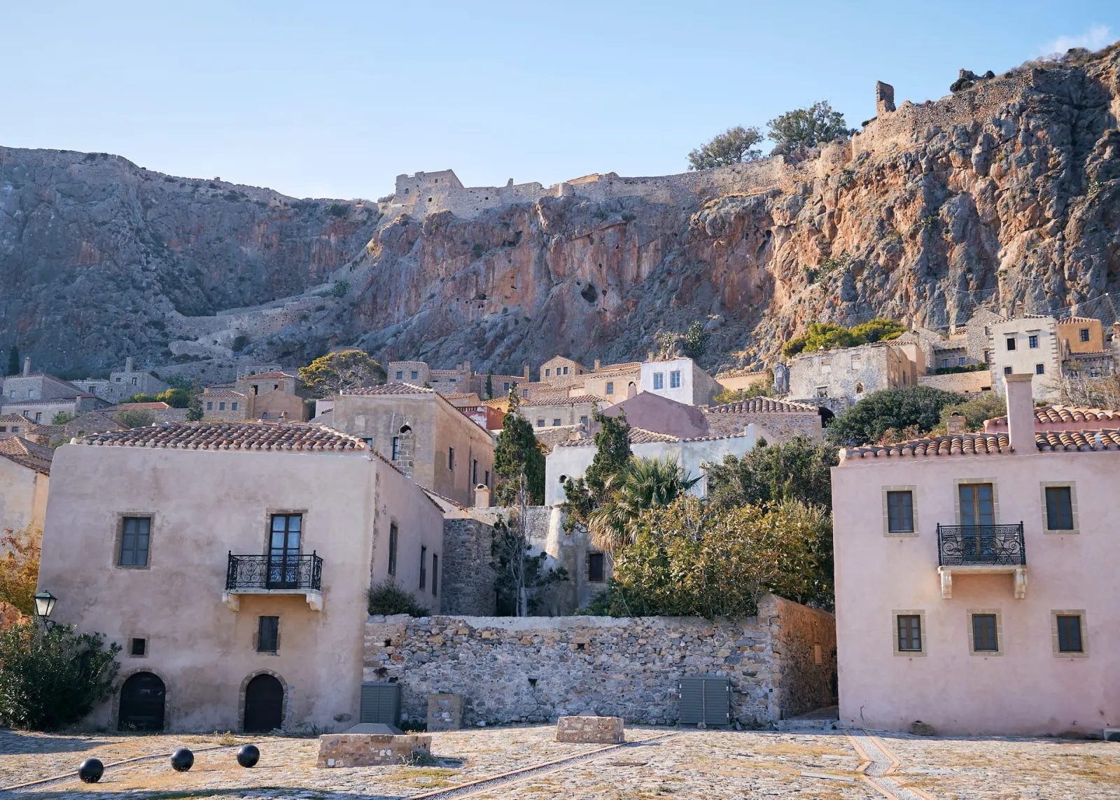 Kinsterna Hotel Monemvasia