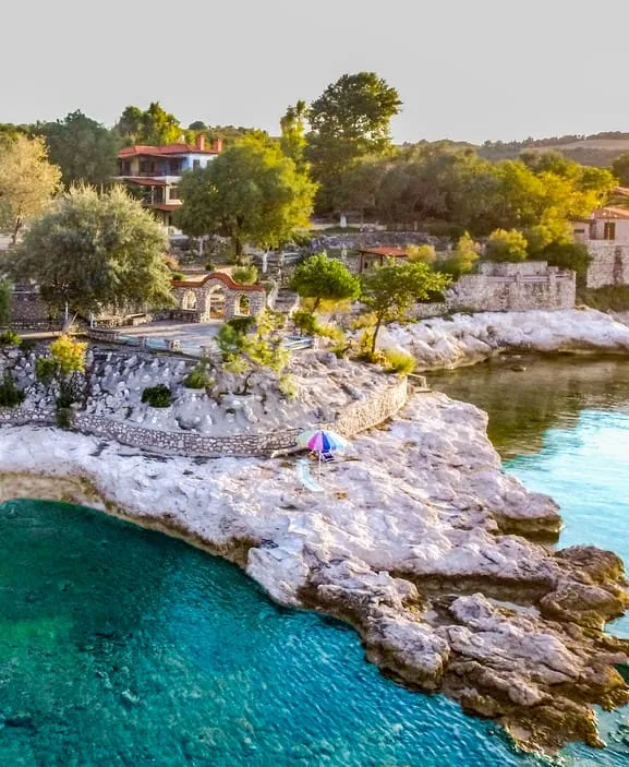 Kiparissi Villa Halkidiki, Sea Front Villa with 5 Bedrooms