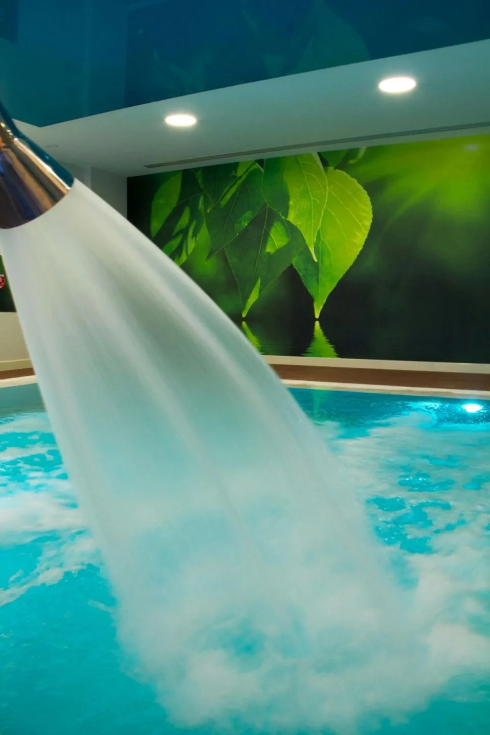 Kipriotis Panorama Hippocrates SPA - Indoor Pool with Shower Massage