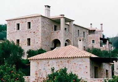 Klymeni Traditional Homes