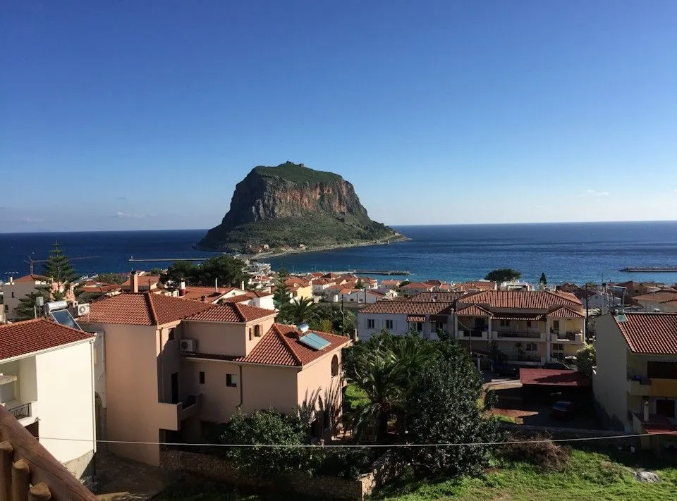 Monemvasia Green Apartments