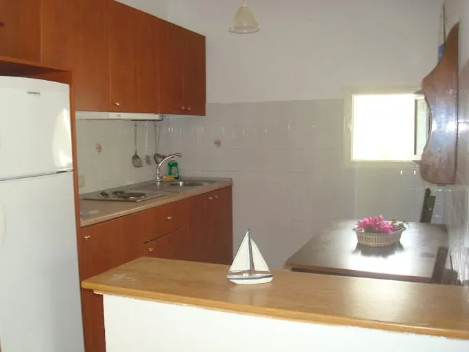 Kouvaras Apartments