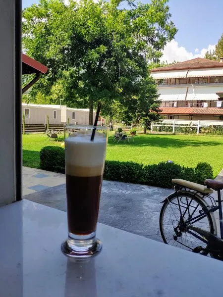 good morning with a good cafe