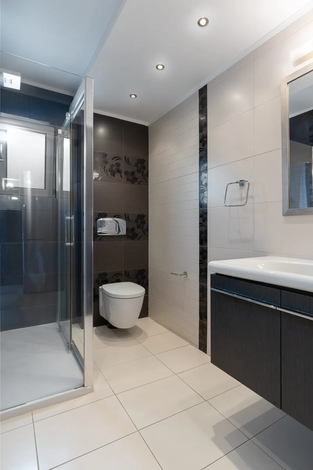 Kymothoe Elite Suites