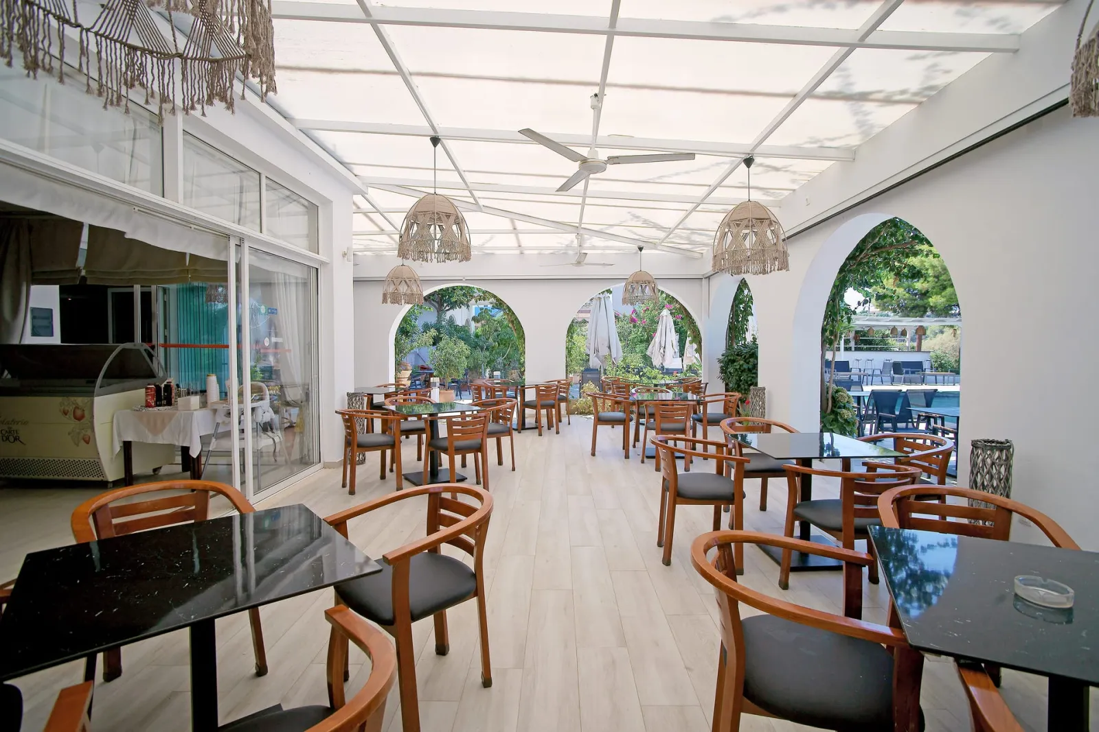 Kyparissia Beach Hotel