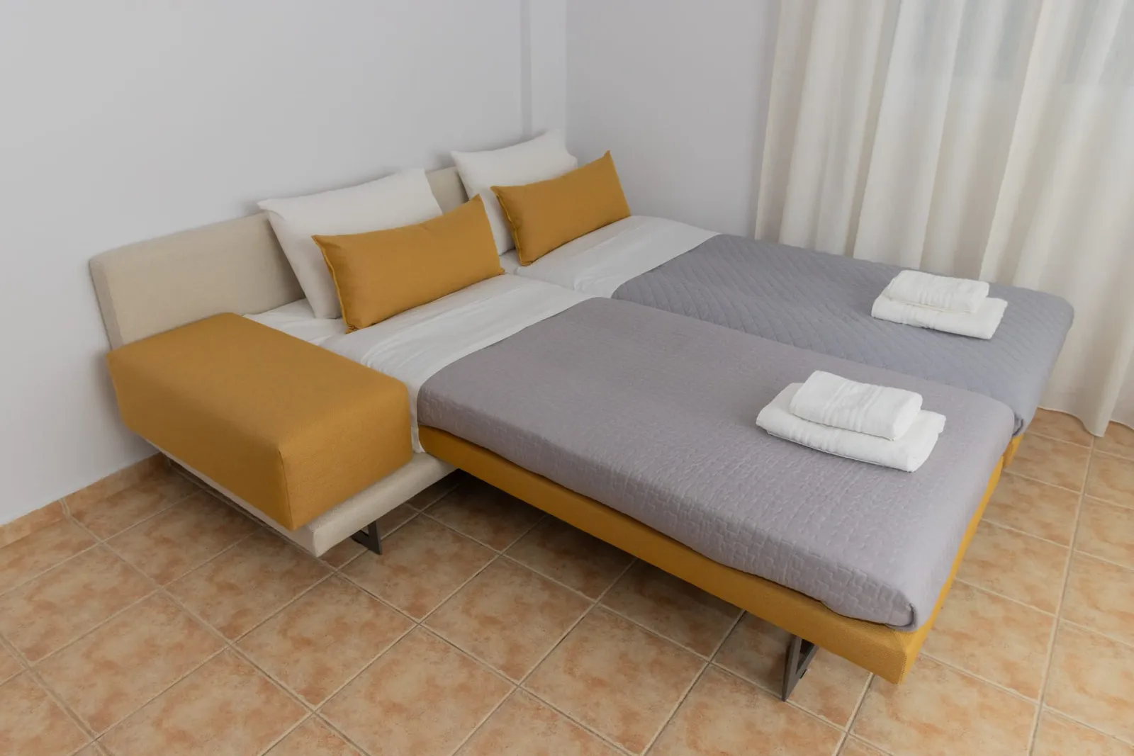 Lagouvardos Apartments Marathopoli