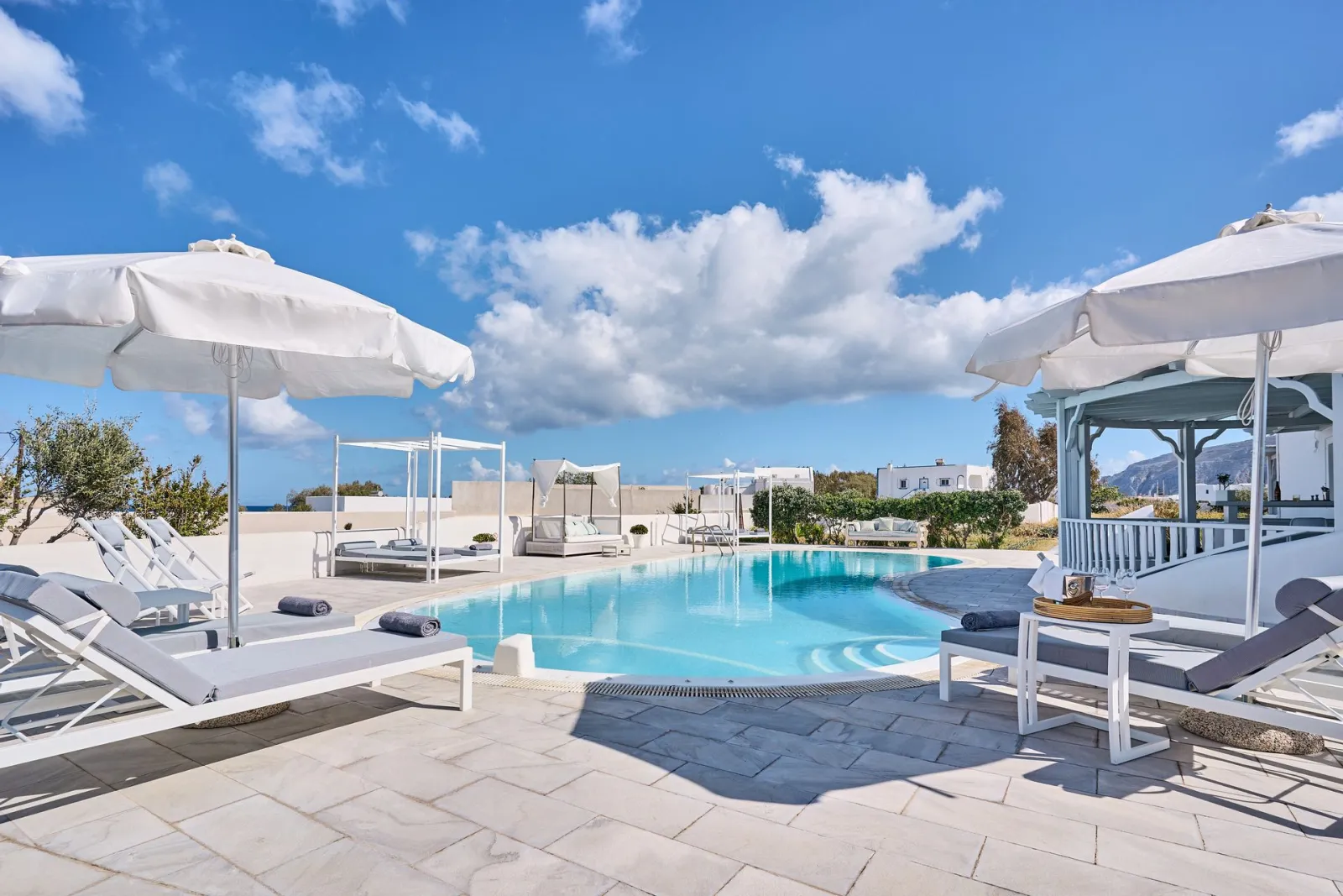La Maison Luxurious Living