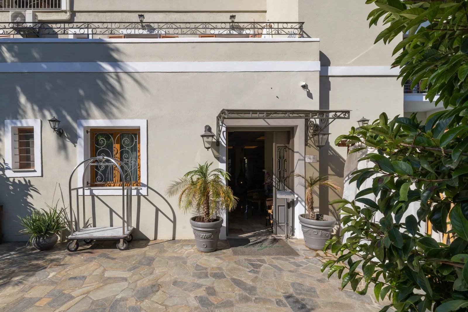 La Signora Hotel