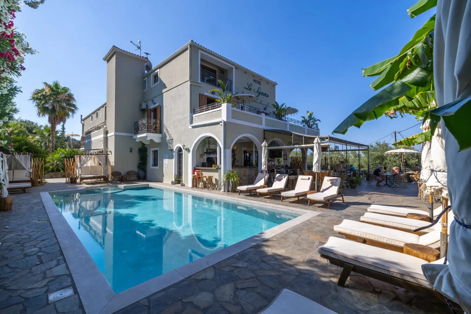 La Signora Hotel