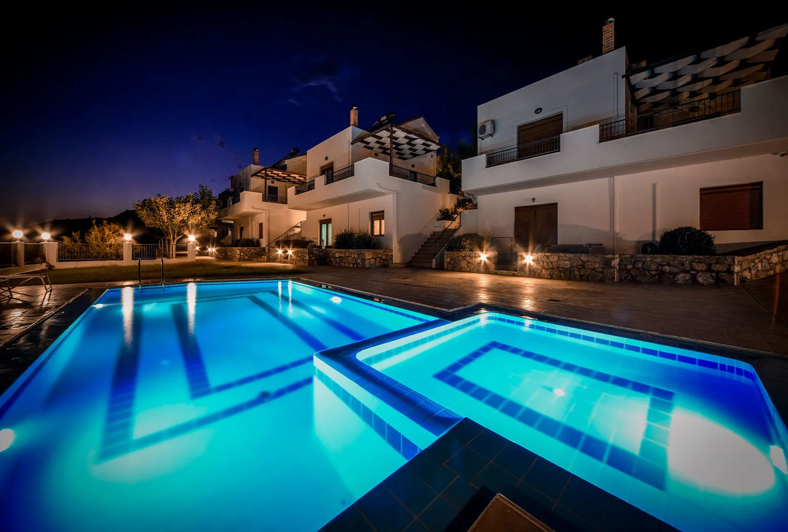Lenikos Resort