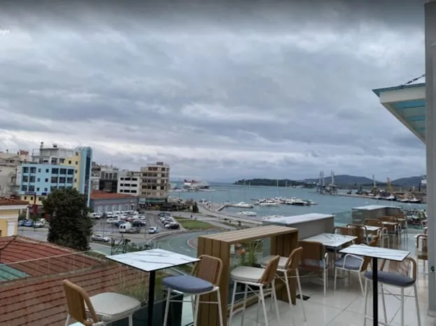 1910 Lifestyle Hotel & 1910 Legacy Hotel