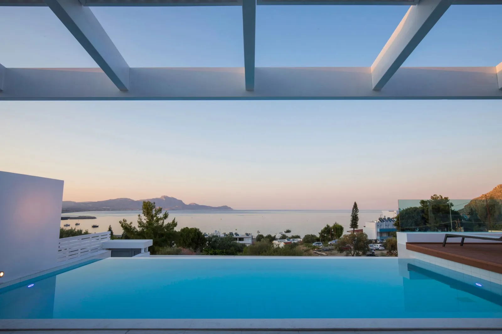 Lindos Hill Villas
