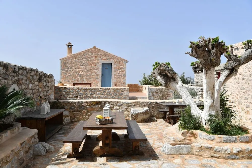 Lithos Stone Suites