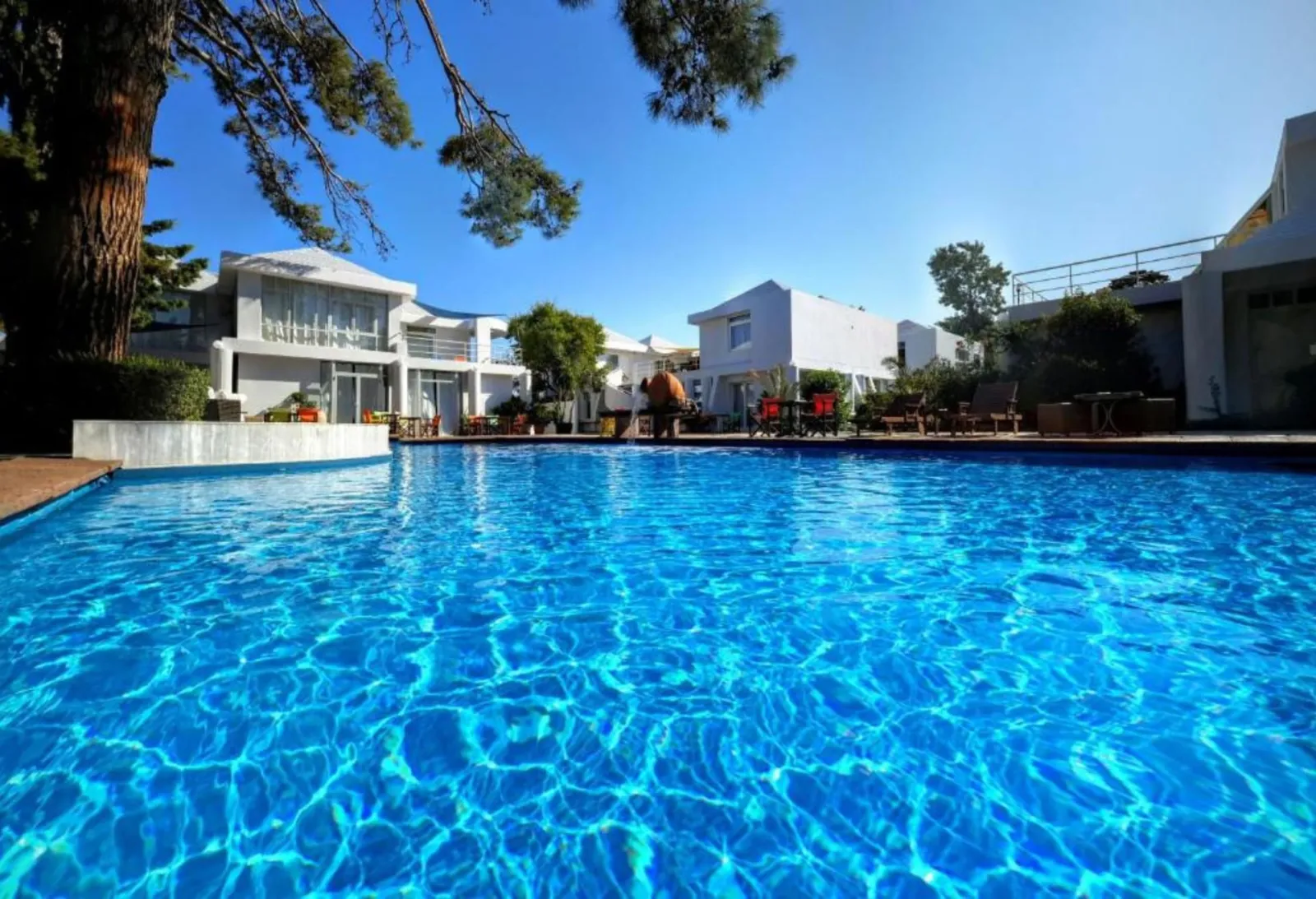 Loriet Hotel