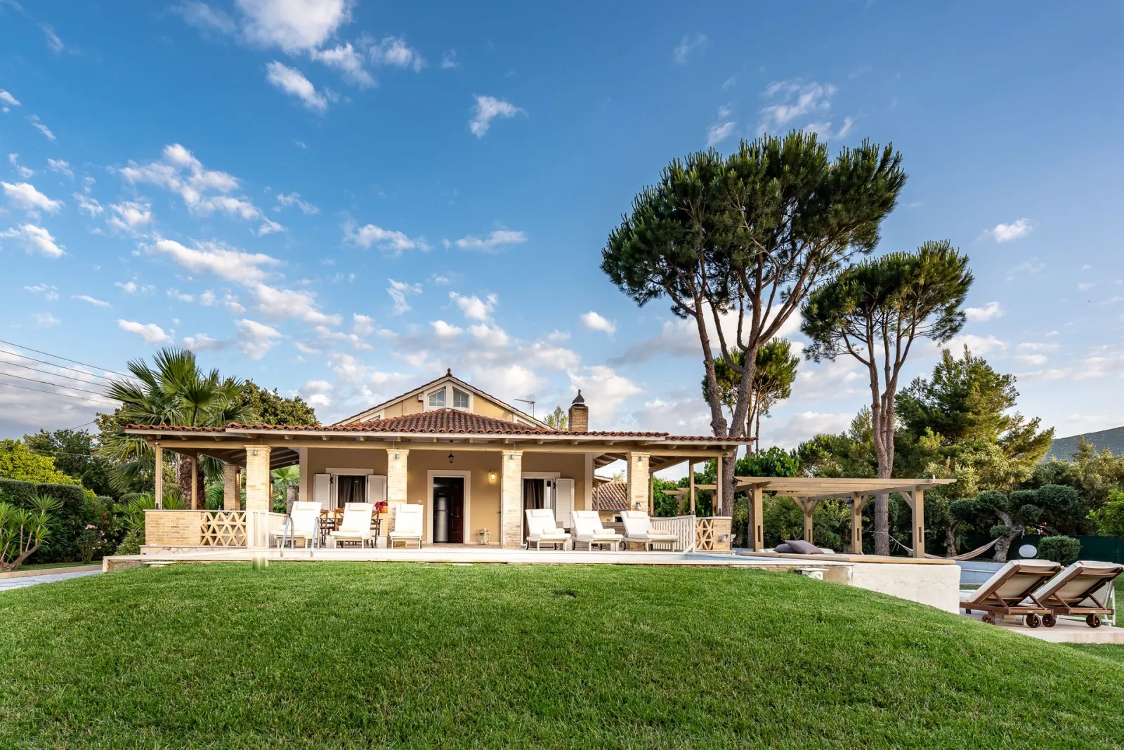 Luxury Dream Villa