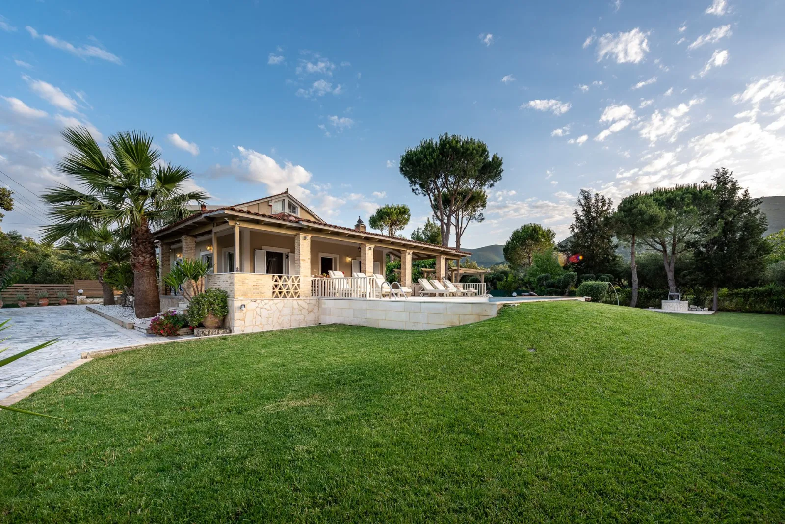Luxury Dream Villa