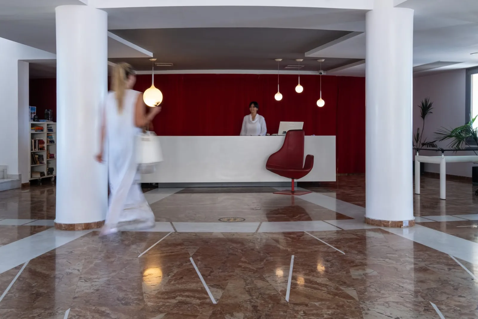 The Majestic Hotel Santorini