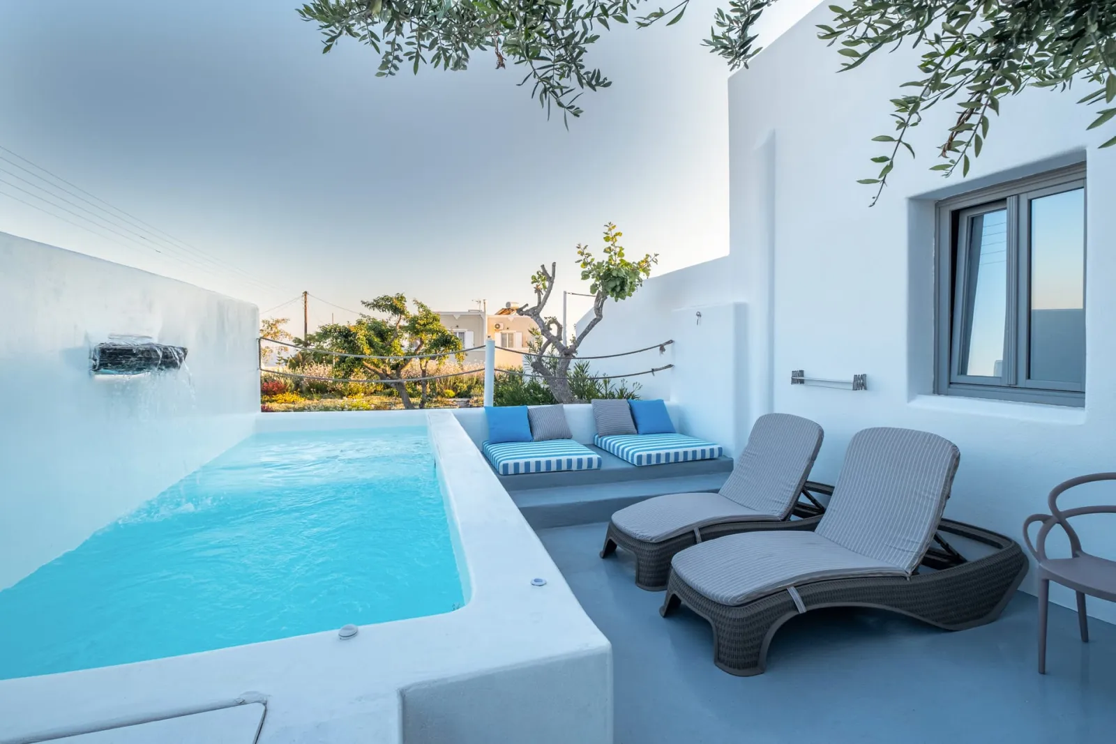 Majestic Sky Suites
