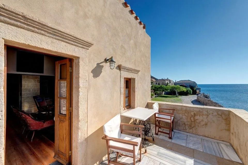 Malvasia Traditional Hotels