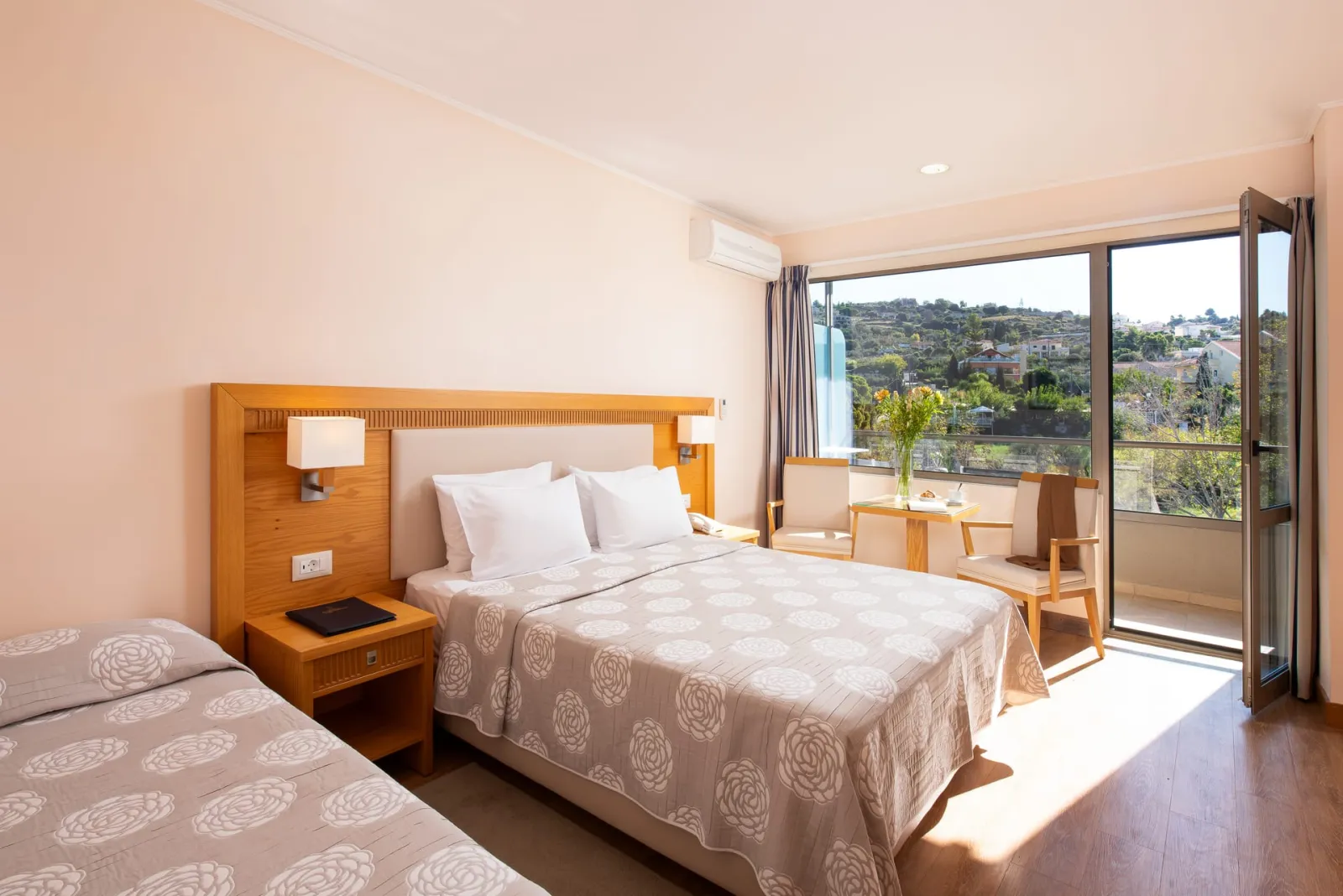 Triple land view room