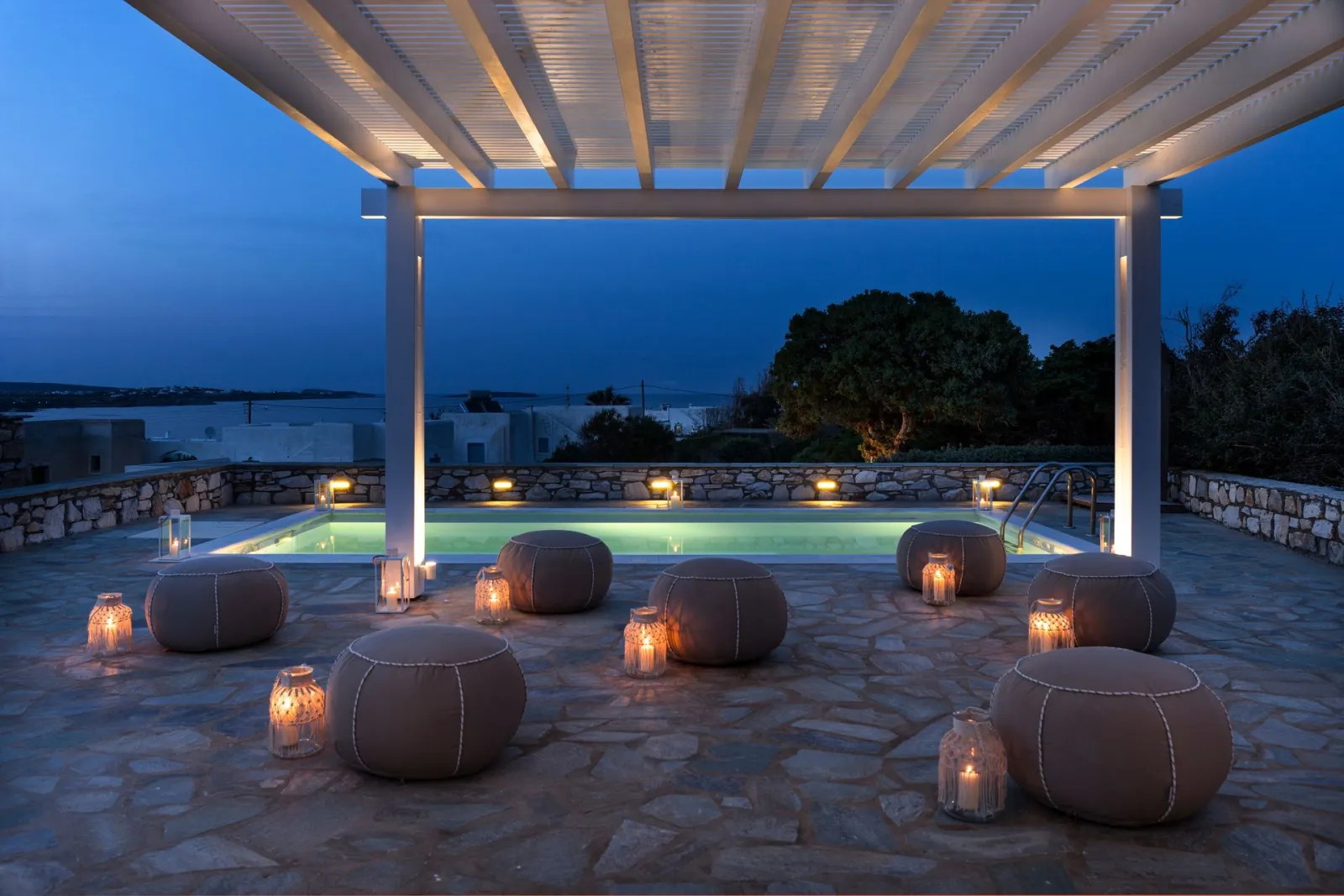 Amalgam Homes Paros