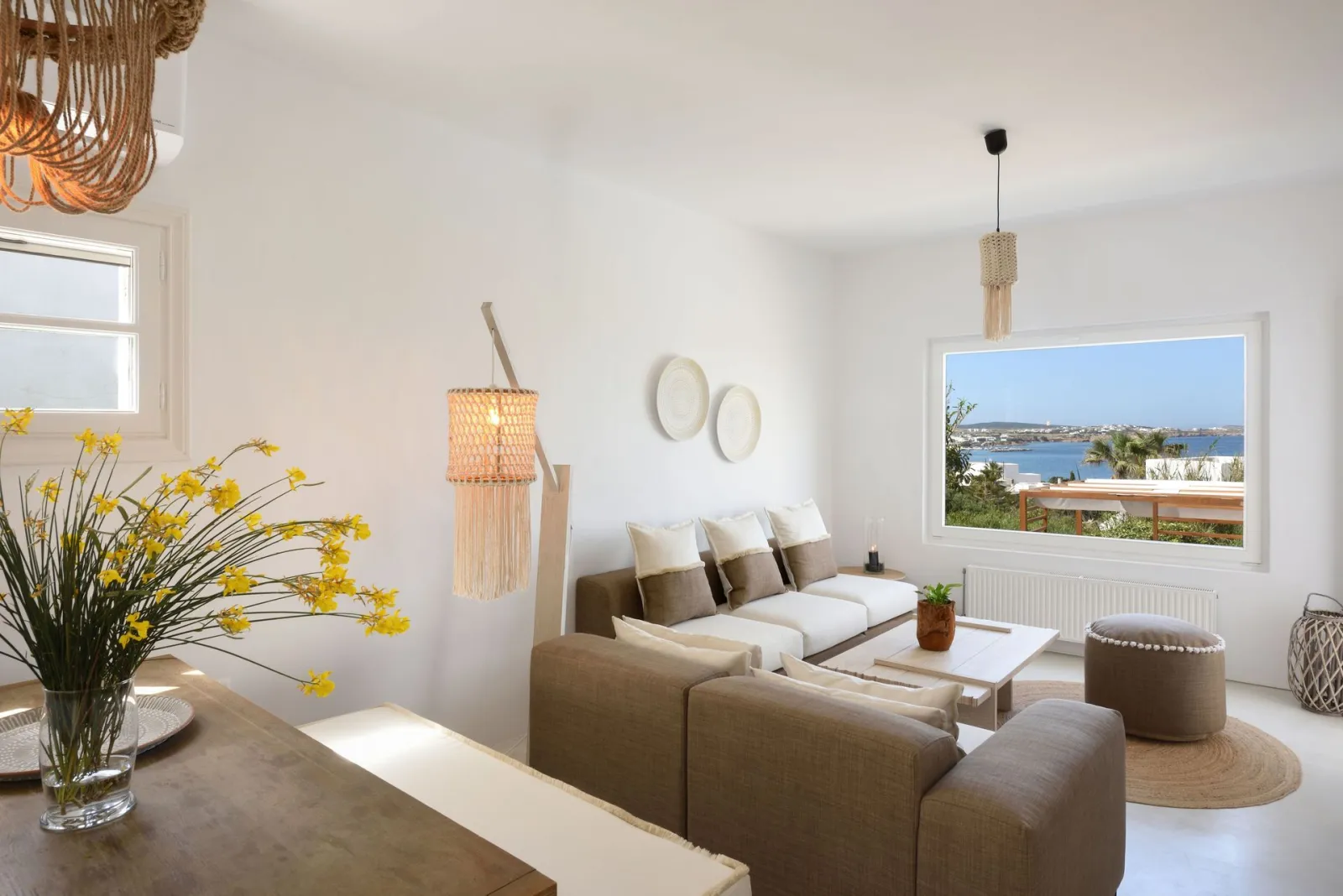 Amalgam Homes Paros